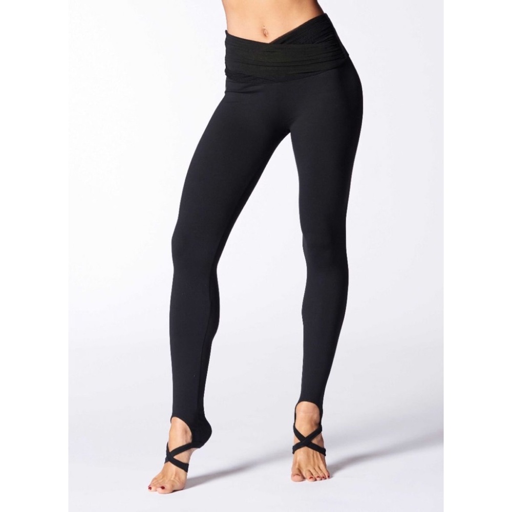 NUX Fiona Stirrup Yoga Legging BNWT